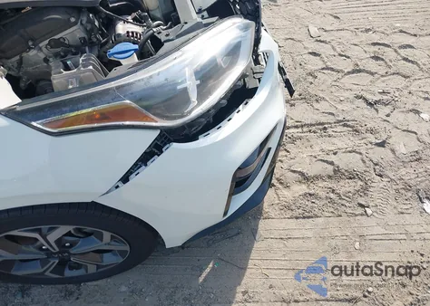 2020 Kia Forte Lxs z USA, uszkodzony, nr VIN 3KPF24AD8LE211603